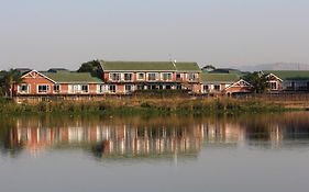Kingfisher Lodge